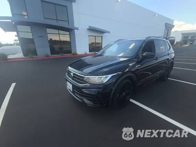 2022 Volkswagen Tiguan SE R-Line Black