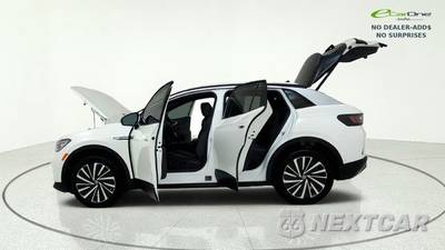 2023 Volkswagen ID.4 Pro S Plus w/VW Sound - zdjęcie 12 z 50 - miniatura