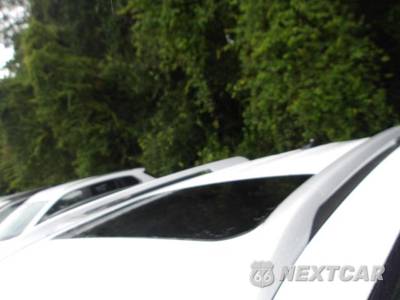 2025 Hyundai Venue SEL - zdjęcie 10 z 28 - miniatura