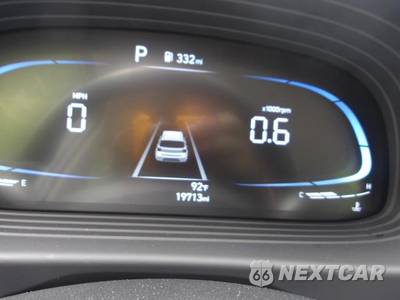 2025 Hyundai Venue SEL - zdjęcie 11 z 28 - miniatura