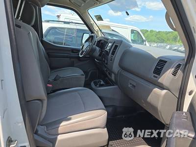 2021 Nissan NV2500 HD Cargo SV Standard Roof 146.1" WB - zdjęcie 8 z 27 - miniatura