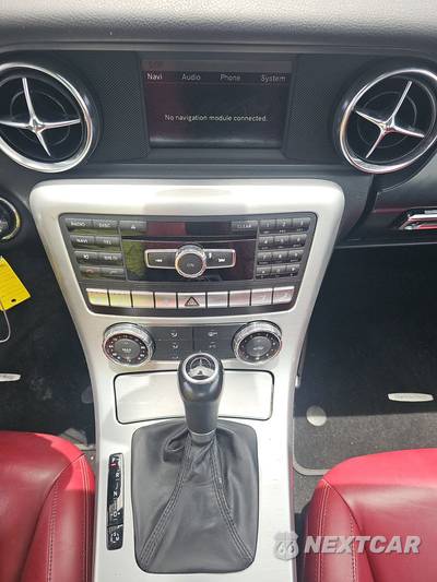 2013 Mercedes-Benz SLK 250 - zdjęcie 11 z 32 - miniatura