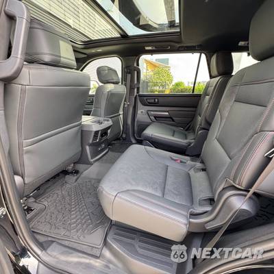 2026 Toyota Sequoia TRD Pro - zdjęcie 8 z 10 - miniatura