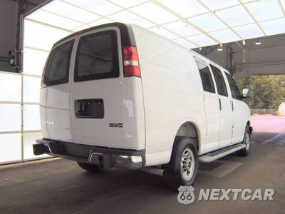 2025 GMC Savana 2500 Cargo Van 1WT 135.0" WB - zdjęcie 4 z 23 - miniatura