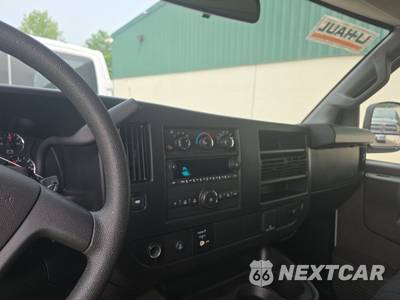 2025 GMC Savana 2500 Cargo Van 1WT 135.0" WB - zdjęcie 11 z 32 - miniatura