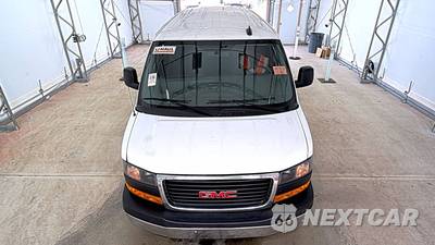 2025 GMC Savana 2500 Cargo Van 1WT 135.0" WB - zdjęcie 2 z 32 - miniatura