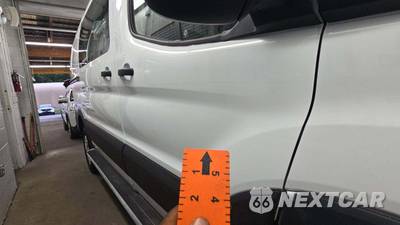 2025 Ford Transit 250 Cargo Van Low Roof 130.0" WB - zdjęcie 23 z 33 - miniatura