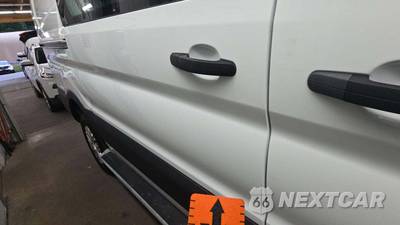 2025 Ford Transit 250 Cargo Van Low Roof 130.0" WB - zdjęcie 29 z 33 - miniatura