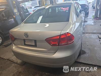 2013 Volkswagen Passat 2.5L S w/Appearance - zdjęcie 5 z 16 - miniatura
