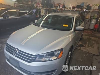 2013 Volkswagen Passat 2.5L S w/Appearance