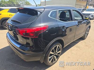2017 Nissan Rogue Sport SL - zdjęcie 4 z 32 - miniatura
