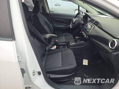 2023 Nissan Versa S - zdjęcie 8 z 40 - miniatura