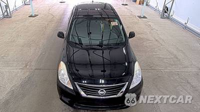 2013 Nissan Versa 1.6 SV - zdjęcie 2 z 37 - miniatura