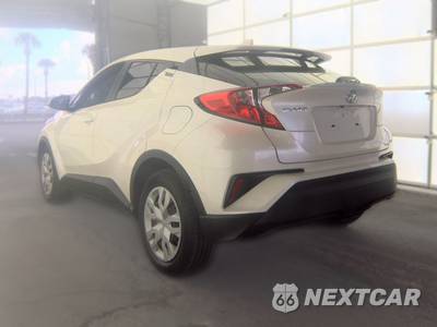 2021 Toyota C-HR LE - zdjęcie 6 z 28 - miniatura