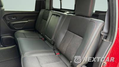 2021 Nissan TITAN PRO-4X Crew Cab Short Bed - zdjęcie 8 z 9 - miniatura