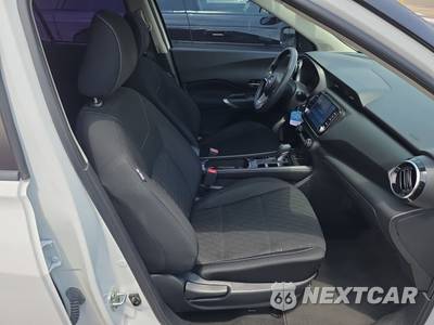 2022 Nissan Kicks SV - zdjęcie 14 z 39 - miniatura