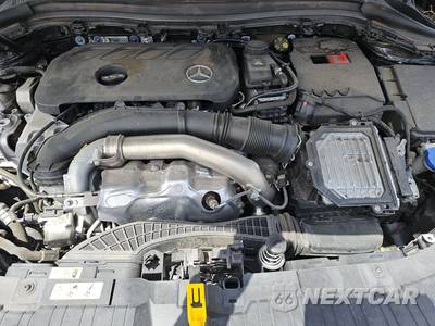 2025 Mercedes-Benz GLA 250 - zdjęcie 15 z 28 - miniatura