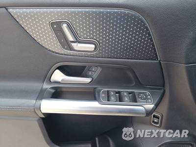 2025 Mercedes-Benz GLA 250 - zdjęcie 9 z 28 - miniatura