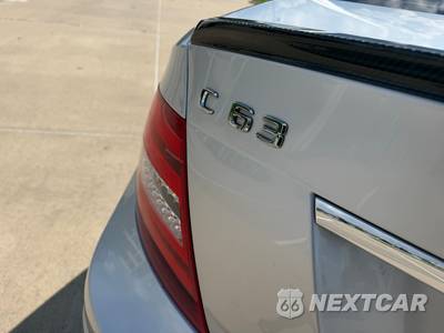 2012 Mercedes-Benz AMG C 63 Coupe - zdjęcie 17 z 22 - miniatura