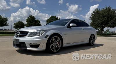 2012 Mercedes-Benz AMG C 63 Coupe - zdjęcie 3 z 22 - miniatura