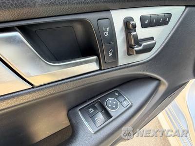2012 Mercedes-Benz AMG C 63 Coupe - zdjęcie 21 z 22 - miniatura