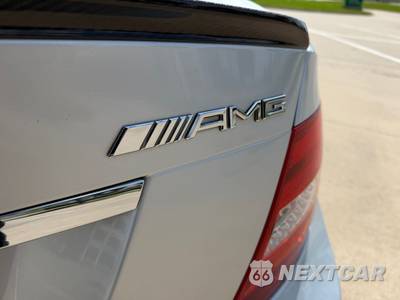 2012 Mercedes-Benz AMG C 63 Coupe - zdjęcie 16 z 22 - miniatura