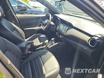 2020 Nissan Kicks SR - zdjęcie 8 z 33 - miniatura