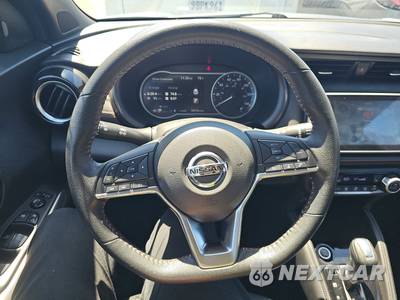 2020 Nissan Kicks SR - zdjęcie 10 z 33 - miniatura