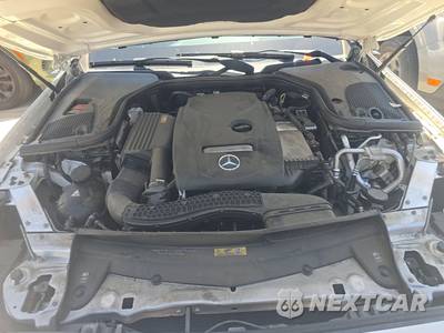 2018 Mercedes-Benz E 300 Sedan - zdjęcie 15 z 30 - miniatura