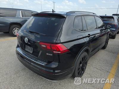 2021 Volkswagen Tiguan SE R-Line Black - zdjęcie 4 z 29 - miniatura