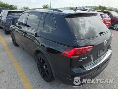 2021 Volkswagen Tiguan SE R-Line Black - zdjęcie 6 z 29 - miniatura