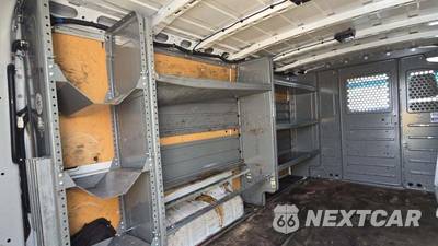 2018 Nissan NV3500 HD Cargo SV Standard Roof 146.1" WB - zdjęcie 30 z 31 - miniatura