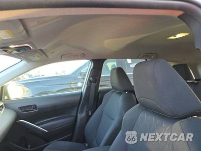 2025 Toyota Corolla Cross LE - zdjęcie 17 z 24 - miniatura