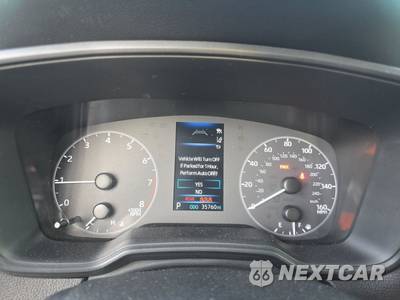 2025 Toyota Corolla Cross LE - zdjęcie 12 z 24 - miniatura
