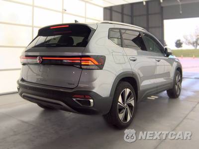 2025 Volkswagen Taos SE - zdjęcie 4 z 24 - miniatura