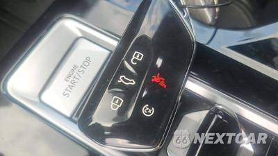 2025 Volkswagen Atlas Cross Sport 2.0T SE w/Technology - zdjęcie 7 z 12 - miniatura