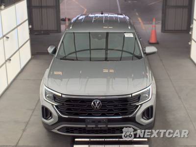 2025 Volkswagen Atlas Cross Sport 2.0T SE w/Technology - zdjęcie 2 z 12 - miniatura