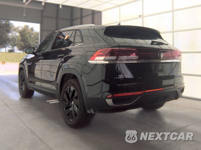 2025 Volkswagen Atlas Cross Sport 2.0T SE w/Technology - zdjęcie 6 z 30 - miniatura