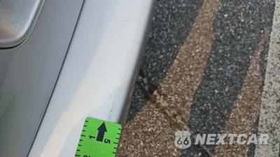 2009 Nissan Versa 1.8 S Hatchback - zdjęcie 21 z 27 - miniatura