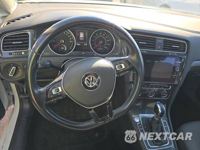 2019 Volkswagen e-Golf SE Hatchback - zdjęcie 10 z 30 - miniatura