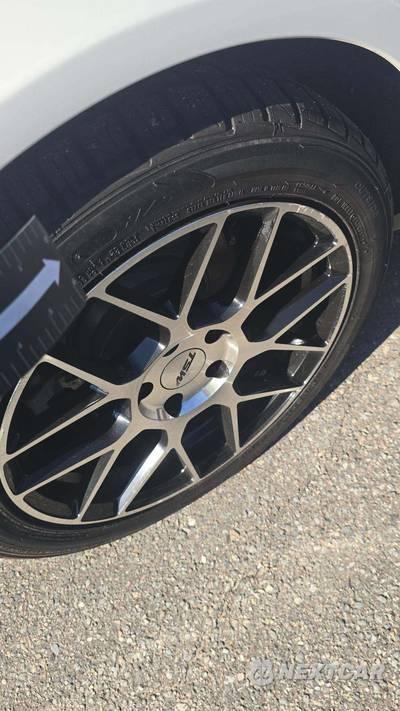 2014 Mercedes-Benz E 350 4MATIC Sedan - zdjęcie 41 z 44 - miniatura