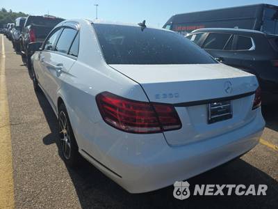2014 Mercedes-Benz E 350 4MATIC Sedan - zdjęcie 6 z 44 - miniatura