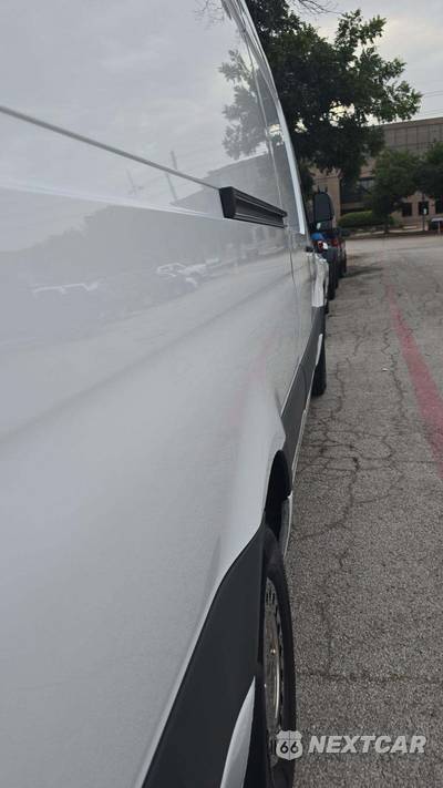 2024 Mercedes-Benz Sprinter 3500 Cargo Van DRW 170.0" WB - zdjęcie 17 z 18 - miniatura