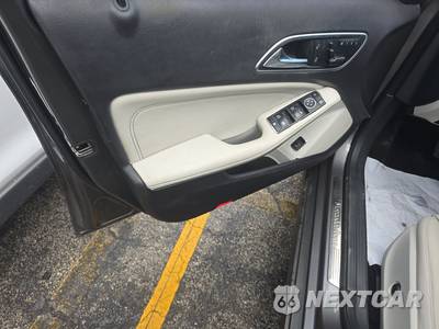 2016 Mercedes-Benz GLA 250 4MATIC - zdjęcie 9 z 19 - miniatura