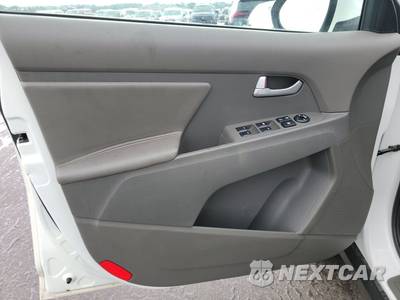 2016 Kia Sportage EX - zdjęcie 9 z 29 - miniatura