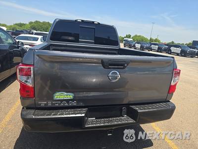 2017 Nissan TITAN S Crew Cab Short Bed - zdjęcie 5 z 33 - miniatura