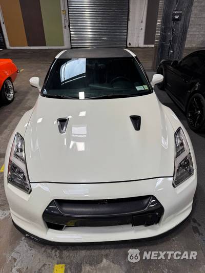 2009 Nissan GT-R Premium - zdjęcie 7 z 19 - miniatura