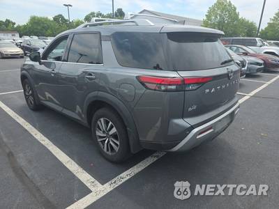 2024 Nissan Pathfinder SL - zdjęcie 7 z 24 - miniatura
