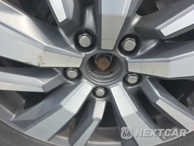 2024 Nissan Pathfinder SL - zdjęcie 18 z 24 - miniatura