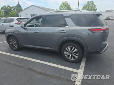 2024 Nissan Pathfinder SL - zdjęcie 8 z 24 - miniatura